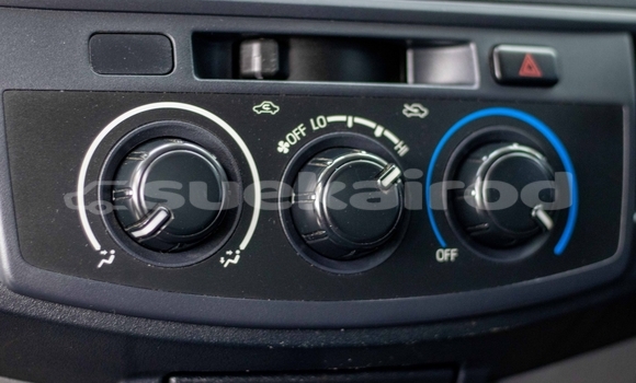 Buy Used Toyota Vigo White Car in Bangkok in Bangkok Buy Used Toyota Vigo White Car in Bangkok in Bangkok