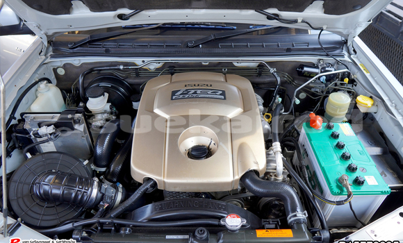 Buy Used Isuzu D-Max Silver Car in Bangkok in Bangkok Buy Used Isuzu D-Max Silver Car in Bangkok in Bangkok