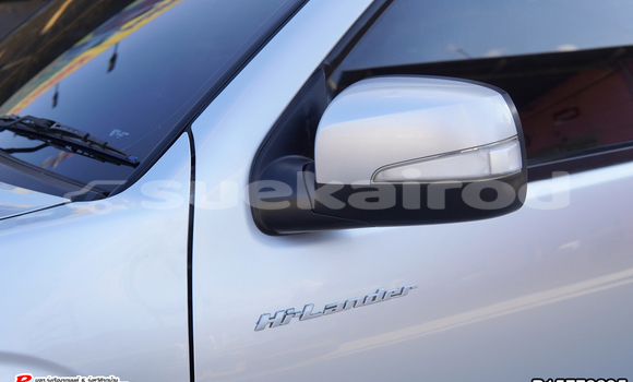 Buy Used Isuzu D-Max Silver Car in Bangkok in Bangkok Buy Used Isuzu D-Max Silver Car in Bangkok in Bangkok