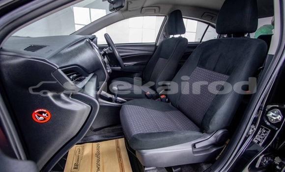 ซื้อ รถมือสอง Toyota Yaris Ativ สีดำ รถยนต์ ใน %{เมือง} ใน กรุงเทพมหานคร ซื้อ รถมือสอง Toyota Yaris Ativ สีดำ รถยนต์ ใน %{เมือง} ใน กรุงเทพมหานคร