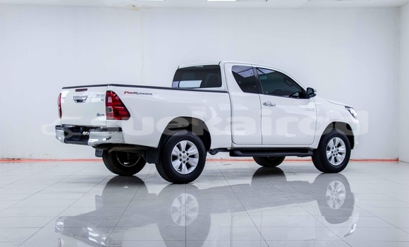 ซื้อ รถมือสอง Toyota Hiluxe Revo ขาว รถยนต์ ใน %{เมือง} ใน กรุงเทพมหานคร ซื้อ รถมือสอง Toyota Hiluxe Revo ขาว รถยนต์ ใน %{เมือง} ใน กรุงเทพมหานคร