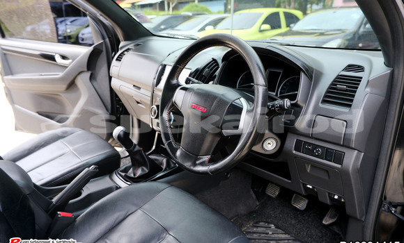 Buy Used Isuzu D-Max Black Car in Bangkok in Bangkok Buy Used Isuzu D-Max Black Car in Bangkok in Bangkok