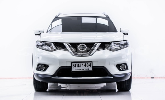 Buy Used Nissan XâTrail White Car in Bangkok in Bangkok Buy Used Nissan XâTrail White Car in Bangkok in Bangkok