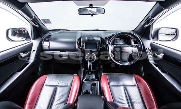 ซื้อ รถมือสอง Isuzu D–MAX ขาว รถยนต์ ใน %{เมือง} ใน กรุงเทพมหานคร ซื้อ รถมือสอง Isuzu D–MAX ขาว รถยนต์ ใน %{เมือง} ใน กรุงเทพมหานคร