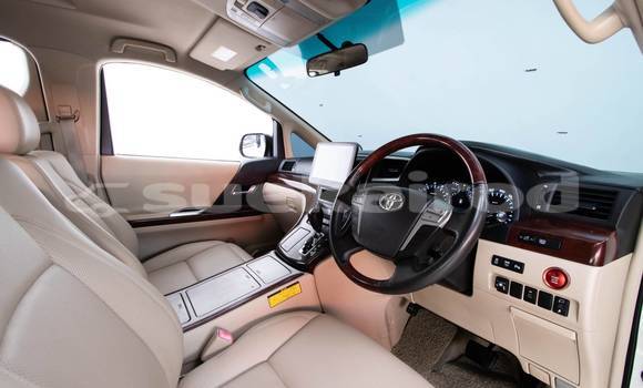 ซื้อ รถมือสอง Toyota Alphard ขาว รถยนต์ ใน %{เมือง} ใน กรุงเทพมหานคร ซื้อ รถมือสอง Toyota Alphard ขาว รถยนต์ ใน %{เมือง} ใน กรุงเทพมหานคร