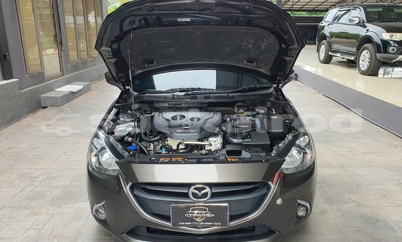 Buy Used Mazda 2 Brown Car in Lamphun in Lamphun