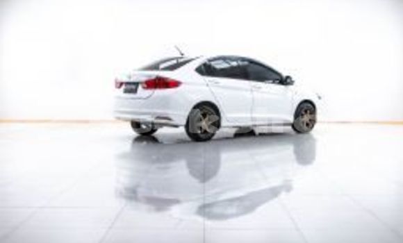 ซื้อ รถมือสอง Honda City ขาว รถยนต์ ใน %{เมือง} ใน กรุงเทพมหานคร ซื้อ รถมือสอง Honda City ขาว รถยนต์ ใน %{เมือง} ใน กรุงเทพมหานคร