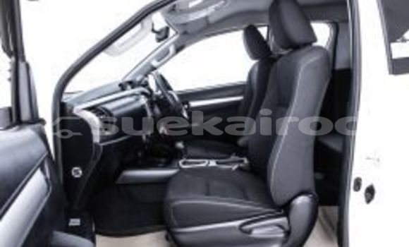 Buy Used Toyota Hiluxe Revo White Car in Bangkok in Bangkok Buy Used Toyota Hiluxe Revo White Car in Bangkok in Bangkok