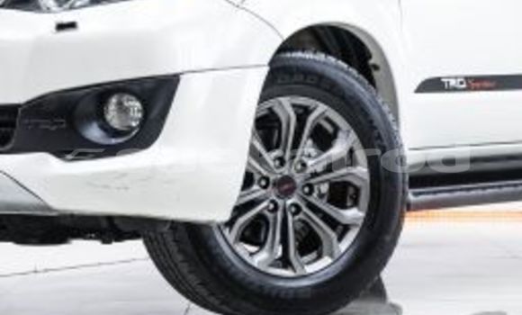 Buy Used Toyota Fortuner White Car in Bangkok in Bangkok Buy Used Toyota Fortuner White Car in Bangkok in Bangkok