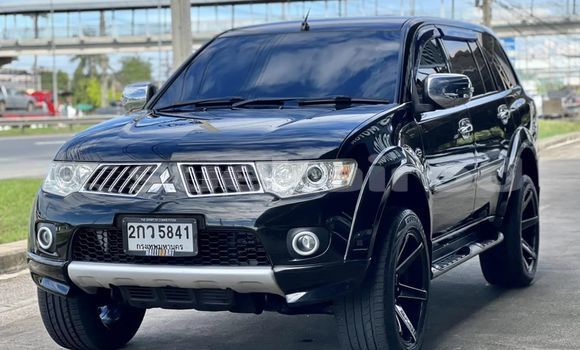 Buy Used Mitsubishi Pajero Black Car in Bangkok in Bangkok Buy Used Mitsubishi Pajero Black Car in Bangkok in Bangkok