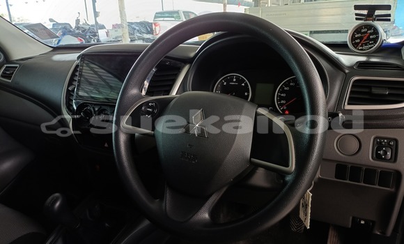 Buy Used Mitsubishi Triton Black Car in Yasothon in Yasothon Buy Used Mitsubishi Triton Black Car in Yasothon in Yasothon