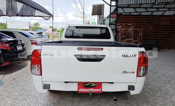 Buy Used Toyota Hiluxe Revo White Car in Yasothon in Yasothon Buy Used Toyota Hiluxe Revo White Car in Yasothon in Yasothon