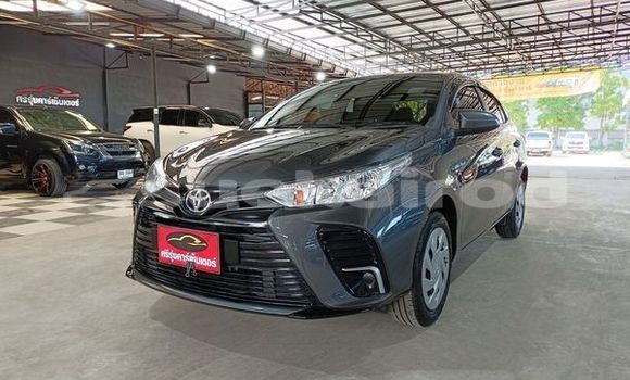 ซื้อ รถมือสอง Toyota Yaris Ativ อื่น ๆ รถยนต์ ใน %{เมือง} ใน ยโสธร