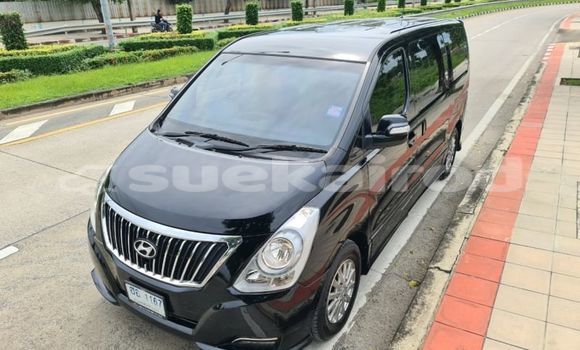 Buy Used Hyundai H1 Black Car in Bangkok in Bangkok