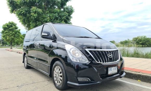 ซื้อ รถมือสอง Hyundai H1 สีดำ รถยนต์ ใน %{เมือง} ใน กรุงเทพมหานคร ซื้อ รถมือสอง Hyundai H1 สีดำ รถยนต์ ใน %{เมือง} ใน กรุงเทพมหานคร