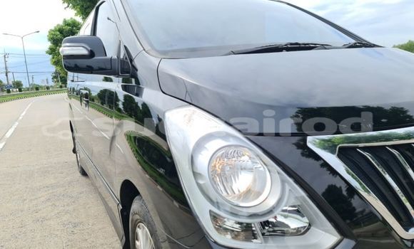 ซื้อ รถมือสอง Hyundai H1 สีดำ รถยนต์ ใน %{เมือง} ใน กรุงเทพมหานคร ซื้อ รถมือสอง Hyundai H1 สีดำ รถยนต์ ใน %{เมือง} ใน กรุงเทพมหานคร