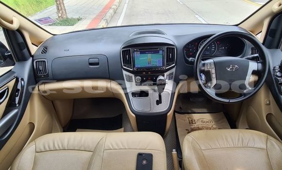 ซื้อ รถมือสอง Hyundai H1 สีดำ รถยนต์ ใน %{เมือง} ใน กรุงเทพมหานคร ซื้อ รถมือสอง Hyundai H1 สีดำ รถยนต์ ใน %{เมือง} ใน กรุงเทพมหานคร