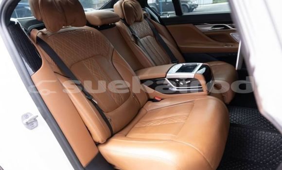 Buy Used BMW 7-Series White Car in Bangkok in Bangkok Buy Used BMW 7-Series White Car in Bangkok in Bangkok