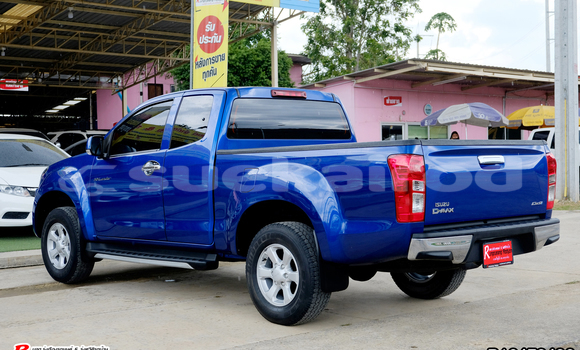 ซื้อ รถมือสอง Isuzu D-Max สีน้ำเงิน รถยนต์ ใน %{เมือง} ใน กรุงเทพมหานคร ซื้อ รถมือสอง Isuzu D-Max สีน้ำเงิน รถยนต์ ใน %{เมือง} ใน กรุงเทพมหานคร