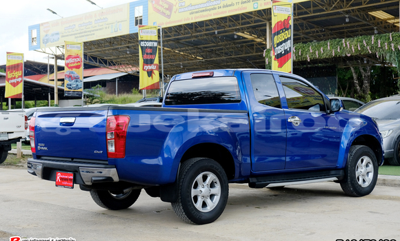 ซื้อ รถมือสอง Isuzu D-Max สีน้ำเงิน รถยนต์ ใน %{เมือง} ใน กรุงเทพมหานคร ซื้อ รถมือสอง Isuzu D-Max สีน้ำเงิน รถยนต์ ใน %{เมือง} ใน กรุงเทพมหานคร