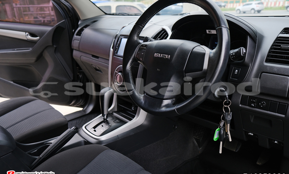 Buy Used Isuzu D-Max Black Car in Bangkok in Bangkok Buy Used Isuzu D-Max Black Car in Bangkok in Bangkok