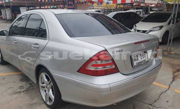 ซื้อ รถมือสอง Mercedes-Benz C-Classe เงิน รถยนต์ ใน %{เมือง} ใน กรุงเทพมหานคร ซื้อ รถมือสอง Mercedes-Benz C-Classe เงิน รถยนต์ ใน %{เมือง} ใน กรุงเทพมหานคร