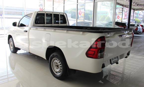ซื้อ รถมือสอง Toyota Hiluxe Revo ขาว รถยนต์ ใน %{เมือง} ใน กรุงเทพมหานคร ซื้อ รถมือสอง Toyota Hiluxe Revo ขาว รถยนต์ ใน %{เมือง} ใน กรุงเทพมหานคร