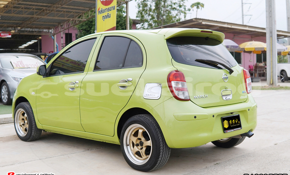 Buy Used Nissan March Green Car in Bangkok in Bangkok Buy Used Nissan March Green Car in Bangkok in Bangkok