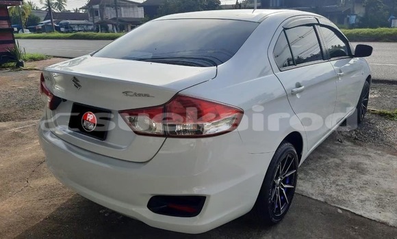 ซื้อ รถมือสอง Suzuki Ciaz ขาว รถยนต์ ใน %{เมือง} ใน สงขลา ซื้อ รถมือสอง Suzuki Ciaz ขาว รถยนต์ ใน %{เมือง} ใน สงขลา