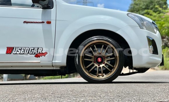 ซื้อ รถมือสอง Isuzu D–MAX ขาว รถยนต์ ใน %{เมือง} ใน กรุงเทพมหานคร ซื้อ รถมือสอง Isuzu D–MAX ขาว รถยนต์ ใน %{เมือง} ใน กรุงเทพมหานคร