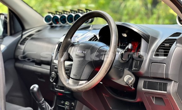 ซื้อ รถมือสอง Isuzu D–MAX ขาว รถยนต์ ใน %{เมือง} ใน กรุงเทพมหานคร ซื้อ รถมือสอง Isuzu D–MAX ขาว รถยนต์ ใน %{เมือง} ใน กรุงเทพมหานคร