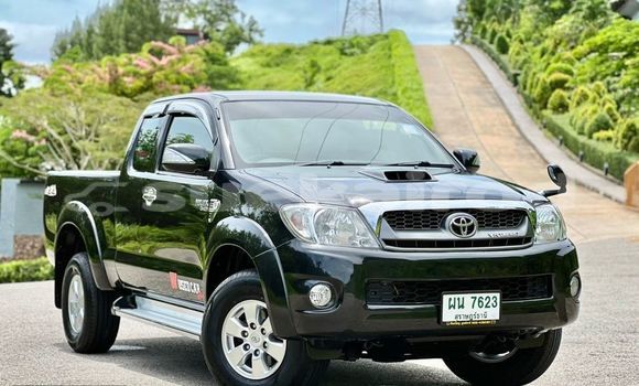 ซื้อ รถมือสอง Toyota Hiluxe VIGO สีดำ รถยนต์ ใน %{เมือง} ใน กรุงเทพมหานคร