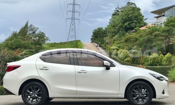 ซื้อ รถมือสอง Mazda 2 ขาว รถยนต์ ใน %{เมือง} ใน กรุงเทพมหานคร ซื้อ รถมือสอง Mazda 2 ขาว รถยนต์ ใน %{เมือง} ใน กรุงเทพมหานคร