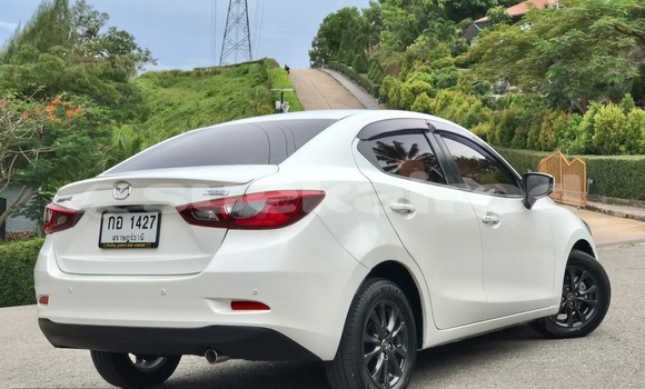 ซื้อ รถมือสอง Mazda 2 ขาว รถยนต์ ใน %{เมือง} ใน กรุงเทพมหานคร ซื้อ รถมือสอง Mazda 2 ขาว รถยนต์ ใน %{เมือง} ใน กรุงเทพมหานคร