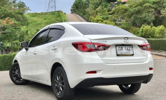 ซื้อ รถมือสอง Mazda 2 ขาว รถยนต์ ใน %{เมือง} ใน กรุงเทพมหานคร ซื้อ รถมือสอง Mazda 2 ขาว รถยนต์ ใน %{เมือง} ใน กรุงเทพมหานคร