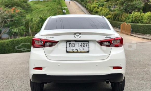 ซื้อ รถมือสอง Mazda 2 ขาว รถยนต์ ใน %{เมือง} ใน กรุงเทพมหานคร ซื้อ รถมือสอง Mazda 2 ขาว รถยนต์ ใน %{เมือง} ใน กรุงเทพมหานคร