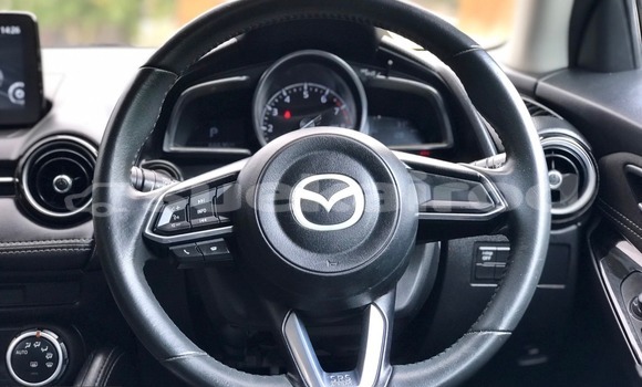 ซื้อ รถมือสอง Mazda 2 ขาว รถยนต์ ใน %{เมือง} ใน กรุงเทพมหานคร ซื้อ รถมือสอง Mazda 2 ขาว รถยนต์ ใน %{เมือง} ใน กรุงเทพมหานคร