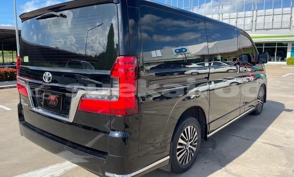 ซื้อ รถมือสอง Toyota Hiace สีดำ รถยนต์ ใน %{เมือง} ใน สงขลา ซื้อ รถมือสอง Toyota Hiace สีดำ รถยนต์ ใน %{เมือง} ใน สงขลา