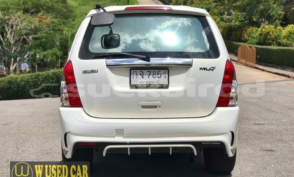 ซื้อ รถมือสอง Isuzu MU-7 ขาว รถยนต์ ใน %{เมือง} ใน กรุงเทพมหานคร ซื้อ รถมือสอง Isuzu MU-7 ขาว รถยนต์ ใน %{เมือง} ใน กรุงเทพมหานคร