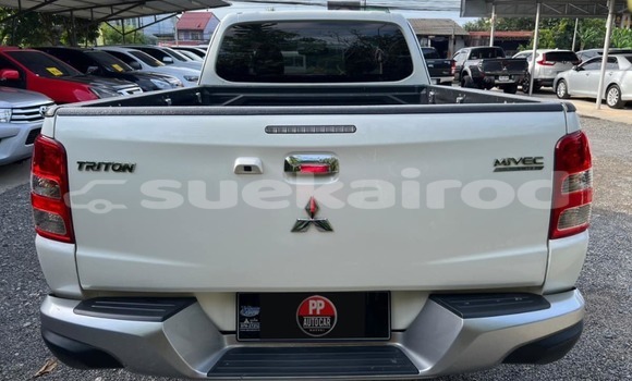 Buy Used Mitsubishi Triton White Car in Songkhla in Songkhla Buy Used Mitsubishi Triton White Car in Songkhla in Songkhla