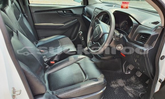 ซื้อ รถมือสอง Isuzu D-Max ขาว รถยนต์ ใน %{เมือง} ใน กรุงเทพมหานคร ซื้อ รถมือสอง Isuzu D-Max ขาว รถยนต์ ใน %{เมือง} ใน กรุงเทพมหานคร