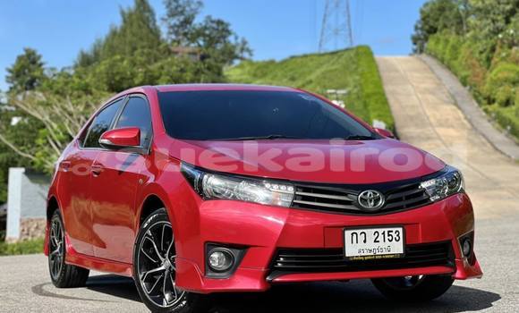 ซื้อ รถมือสอง Toyota Corolla Altis สีแดง รถยนต์ ใน %{เมือง} ใน กรุงเทพมหานคร
