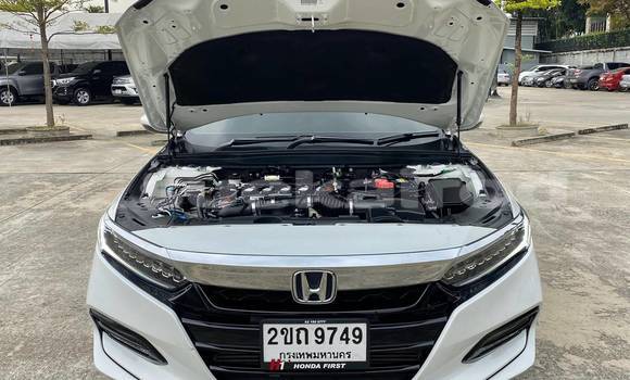 Buy Used Honda Accord White Car in Bangkok in Bangkok Buy Used Honda Accord White Car in Bangkok in Bangkok
