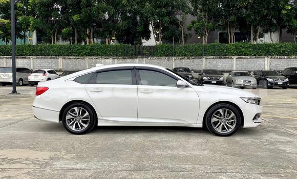 Buy Used Honda Accord White Car in Bangkok in Bangkok Buy Used Honda Accord White Car in Bangkok in Bangkok