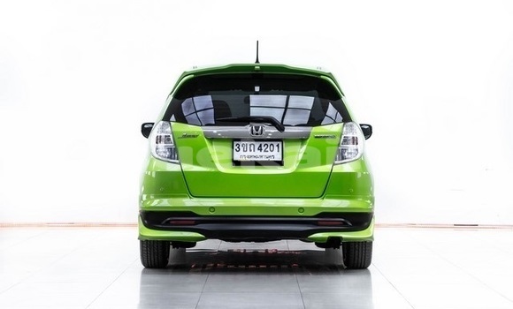 ซื้อ รถมือสอง Honda Jazz เขียว รถยนต์ ใน %{เมือง} ใน กรุงเทพมหานคร ซื้อ รถมือสอง Honda Jazz เขียว รถยนต์ ใน %{เมือง} ใน กรุงเทพมหานคร