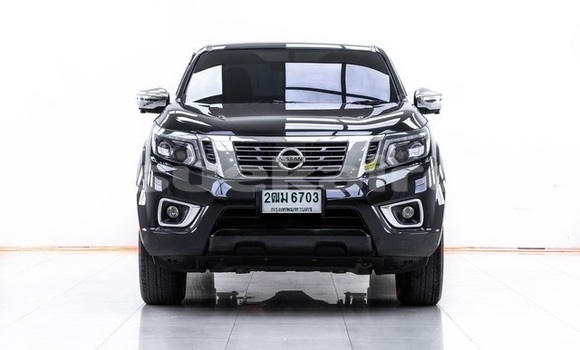 ซื้อ รถมือสอง Nissan Navara (Frontier) สีดำ รถยนต์ ใน %{เมือง} ใน กรุงเทพมหานคร ซื้อ รถมือสอง Nissan Navara (Frontier) สีดำ รถยนต์ ใน %{เมือง} ใน กรุงเทพมหานคร