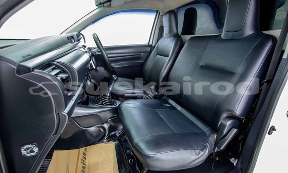 ซื้อ รถมือสอง Toyota Hiluxe Revo ขาว รถยนต์ ใน %{เมือง} ใน กรุงเทพมหานคร ซื้อ รถมือสอง Toyota Hiluxe Revo ขาว รถยนต์ ใน %{เมือง} ใน กรุงเทพมหานคร