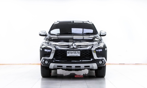 ซื้อ รถมือสอง Mitsubishi Pajero Sport สีดำ รถยนต์ ใน %{เมือง} ใน กรุงเทพมหานคร ซื้อ รถมือสอง Mitsubishi Pajero Sport สีดำ รถยนต์ ใน %{เมือง} ใน กรุงเทพมหานคร