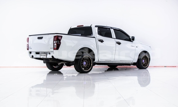 ซื้อ รถมือสอง Isuzu D–MAX ขาว รถยนต์ ใน %{เมือง} ใน กรุงเทพมหานคร ซื้อ รถมือสอง Isuzu D–MAX ขาว รถยนต์ ใน %{เมือง} ใน กรุงเทพมหานคร