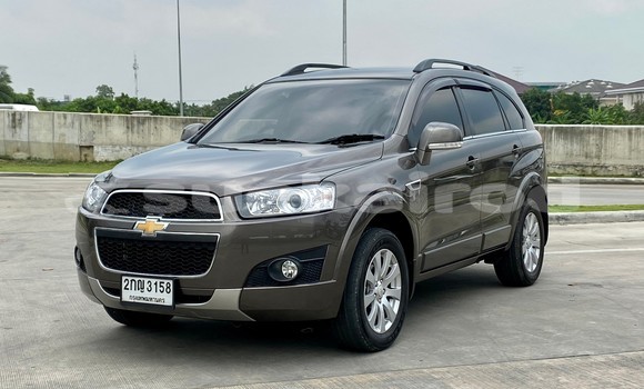 ซื้อ รถมือสอง Chevrolet Captiva สีน้ำตาล รถยนต์ ใน %{เมือง} ใน กรุงเทพมหานคร